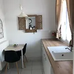 ベッド・アンド・ブレックファスト La Besace Sainte-Croix