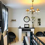 ベッド・アンド・ブレックファスト La Besace