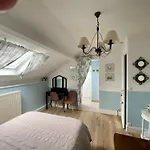 ベッド・アンド・ブレックファスト La Besace