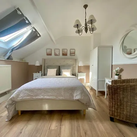 La Besace Bed & Breakfast Sainte-Croix (Aisne)