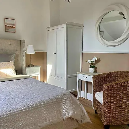 La Besace Bed & Breakfast Sainte-Croix (Aisne)