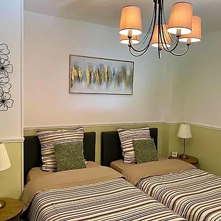 La Besace Bed & Breakfast Sainte-Croix (Aisne)